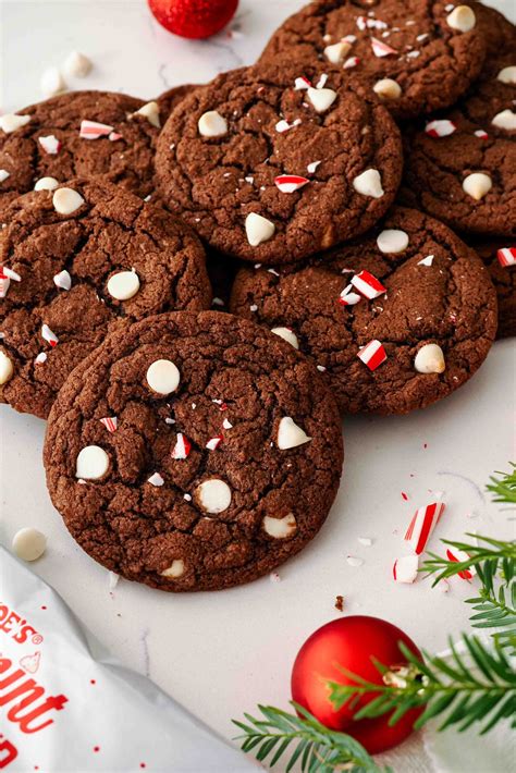 Chocolate Peppermint Cookies - The Floral Apron