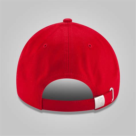 Manchester United Essential Red 9FORTY Cap