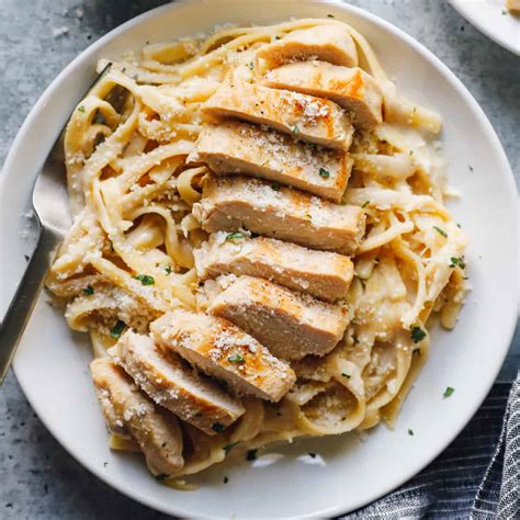 Instant pot chicken alfredo jar sauce top