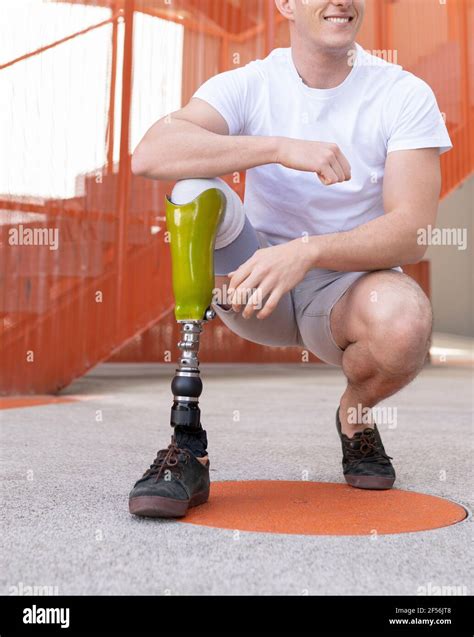 Male amputee hi-res stock photography and images - Alamy
