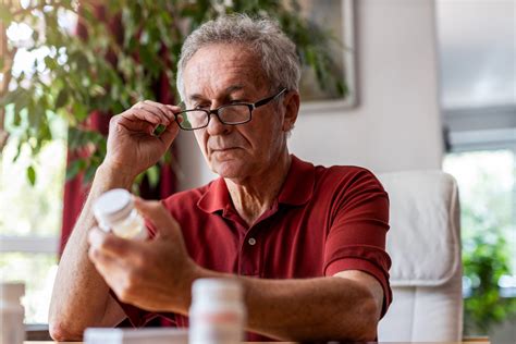 Managing Side Effects of Eliquis in the Elderly
