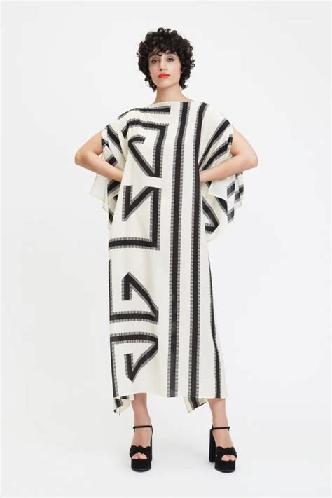 Black and White Kaftan Dress - Elegant & Modern – Navvi.in