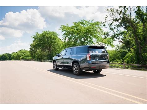 2026 Chevrolet Suburban: 73 Exterior Photos | U.S. News