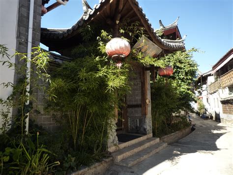 Book Xilu Xiaoxie Inn - Gui Yuan Tian Ju in Lijiang | Hotels.com