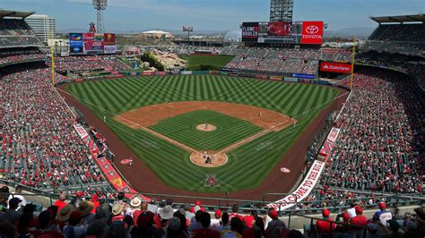 San Francisco Giants vs Los Angeles Angels - August 09, 2023 | FOX Sports