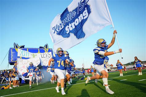 Strait Music Company thrives in Austin post flagship closure