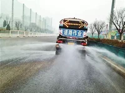 电动车被淋还能骑吗，下雨天骑电动车是否很危险？_搜狐汽车_搜狐网