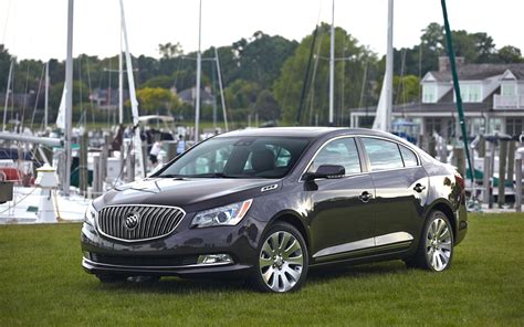 Photos Buick LaCrosse 2016 - 1/6 - Guide Auto