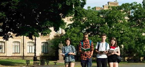 Student Information System (SIS): Student Information Management System ...