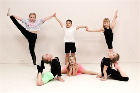 Школа акробатики «ACROKIDS»