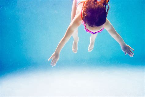 Swim Team Photo Shoot 的图像结果