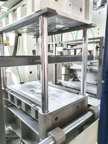 ILLIG RV 53 b Roll machines | PAHLKE Kunststoffmaschinen GmbH ...