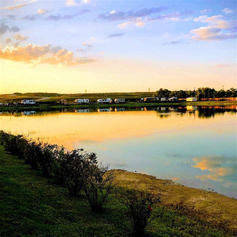 USA RV RESORTS LAKE COVE (Dickinson) - Campground Reviews & Photos ...