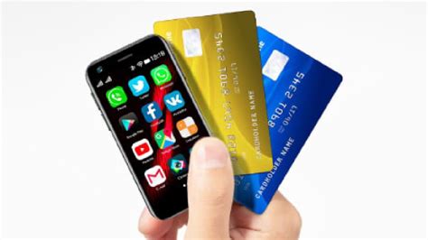 உலகிலேயே மிக சிறிய 4G போன் க்ரெடிட் மற்றும் டெபிட் கார்டை விட சிறியது ...