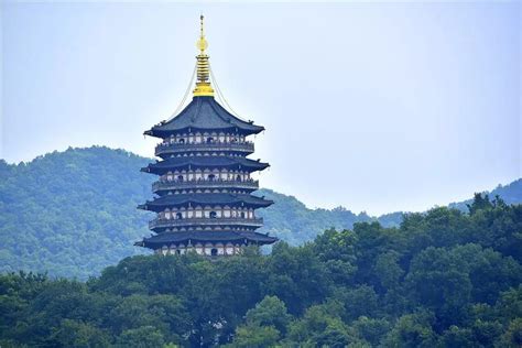 雷峰塔地宫有哪些神秘宝藏 真有白蛇吗 （没有）_探秘志