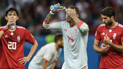 World Cup Man of the Match Trophy 的图像结果