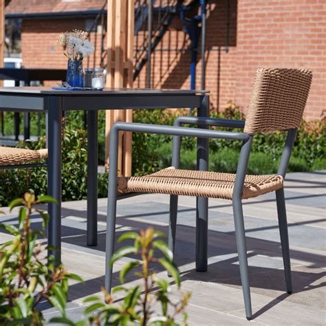 Browse Commercial Outdoor Furniture - Warner Contract Furniture