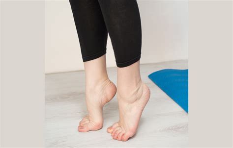 Pain In Arch Of Foot Yoga at Charlott Leff blog