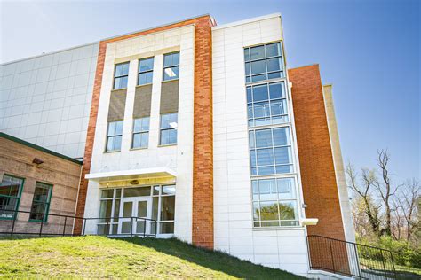 Takoma Park Middle School - Tuckman-Barbee Construction Co., Inc.
