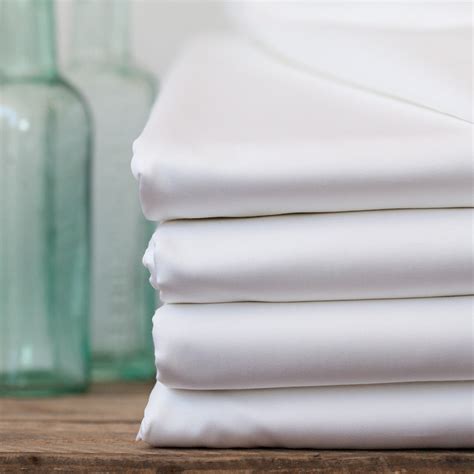 Luxury Cotton White Fitted Bedding Sheets | Beaumont & Brown