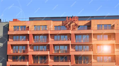 Building Apartment 的图像结果