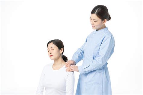 女性肩颈按摩元素素材下载-正版素材401390228-摄图网