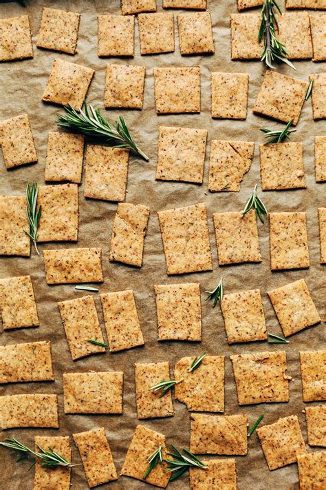 1-Bowl Vegan Gluten-Free Crackers | Minimalist Baker Recipes