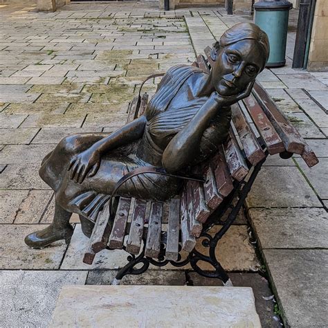 LA BELLA LOLA: Tutto quello che c'è da sapere (AGGIORNATO 2025)