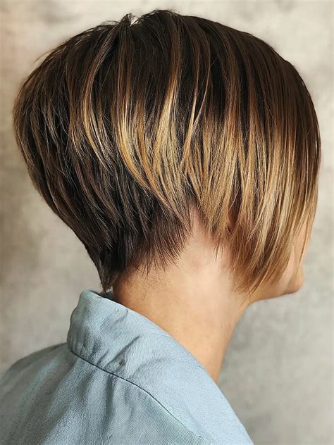 20 Short, Stacked Pixie Bob Haircuts for a Cute and Sassy Look