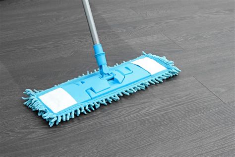 What Mop Is Best For Laminate Flooring | Storables