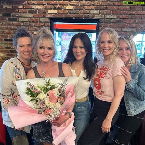 Amanda Wyss Wiki, Biography, Age, Gallery, Spouse and more