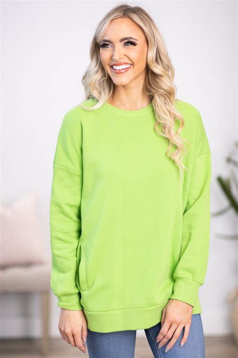 Kelly Green Crew Neck Sweatshirt With Pockets · Filly Flair