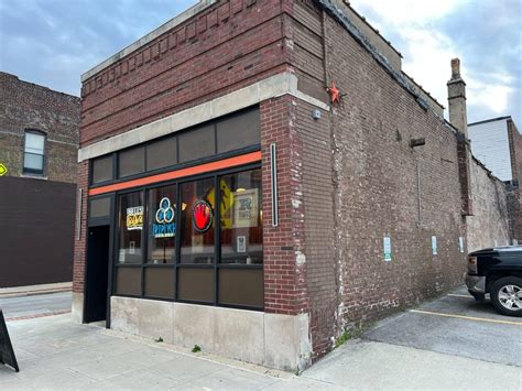 Black Dog Smoke & Ale House in Urbana reimagined - Smile Politely ...