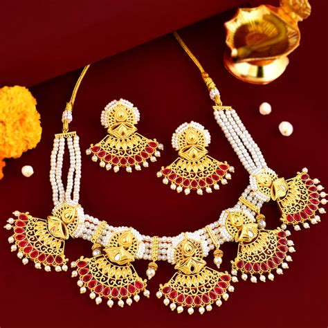 Aradhana Aayrin Choker Set – VOYLLA