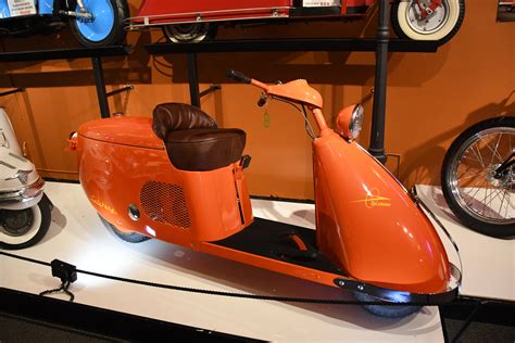 Vintage Scooters | Vintage Scooters | Volo Museum