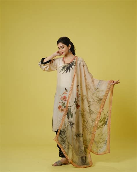 Cream 3/4th Sleeves Cotton Silk Digital Floral Print, Sequin Work Calf ...