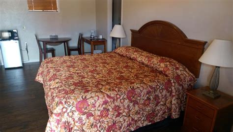 ALLEN STREET INN (Tombstone) - Hotel Reviews, Photos, Rate Comparison ...