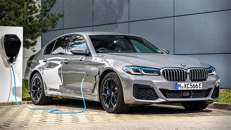 BMW 530e 2021