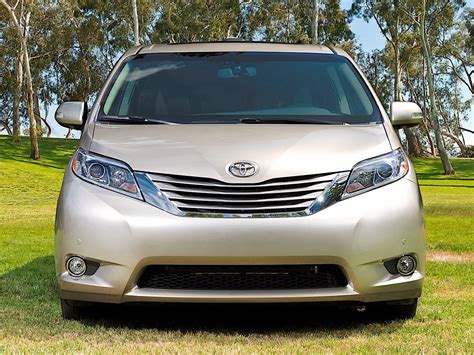 TOYOTA Sienna Specs, Performance & Photos - 2014, 2015, 2016, 2017 - autoevolution