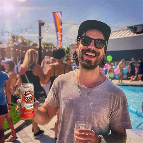 The Happy Can – Get happy and Sip into Happiness