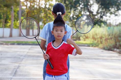 Badminton Kids 的图像结果