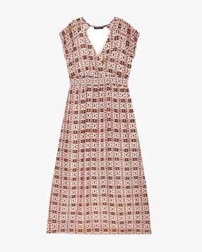 Maternity Dresses & Jumpsuits | Buy Pregnancy Dresses Online | Ajio