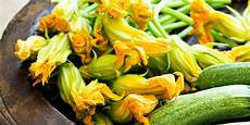 pizzeria fiore di zucca roma fiori di zucca fritti idee per pastella e ripieno pizzeria fiore di zucca roma fiori di zucca fritti idee per pastella e ripieno