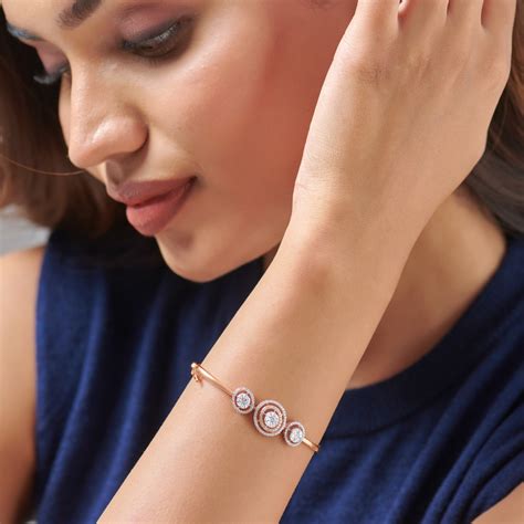 Buy Rhodium Pendant set Online | Rhodium Pendant set by Manubhai.