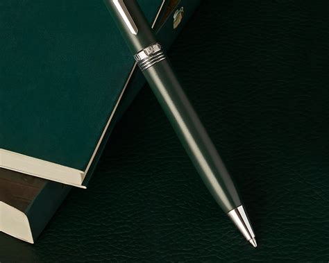 Contemporary Torque Ballpoint Pen with Gold Trim - Blue