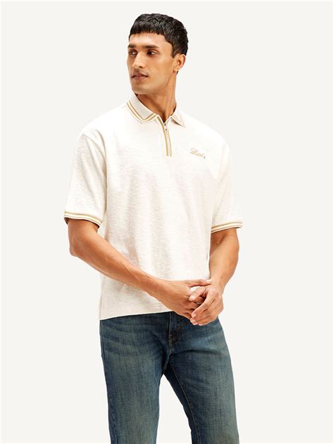 Men's Knitted Off-White Polo T-shirt – Levis India Store