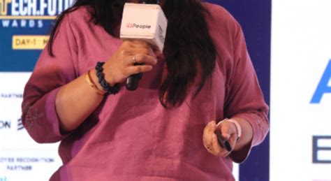 AI In HR: Enhancing Efficiency While Preserving Human Touch - BW People