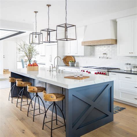 Kitchen Design Ideas, Inspiration & Images - December 2024 | Houzz IN