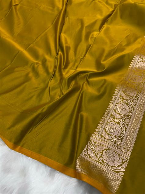Mehendi Green Floral Boota Mashru Silk Saree MSM 77 – ZAIRA