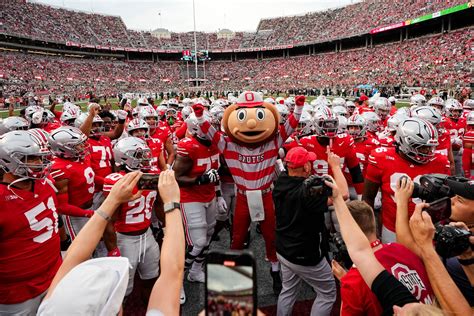 College football AP Top 25 rankings 2025: Voter reveals poll for Week 9